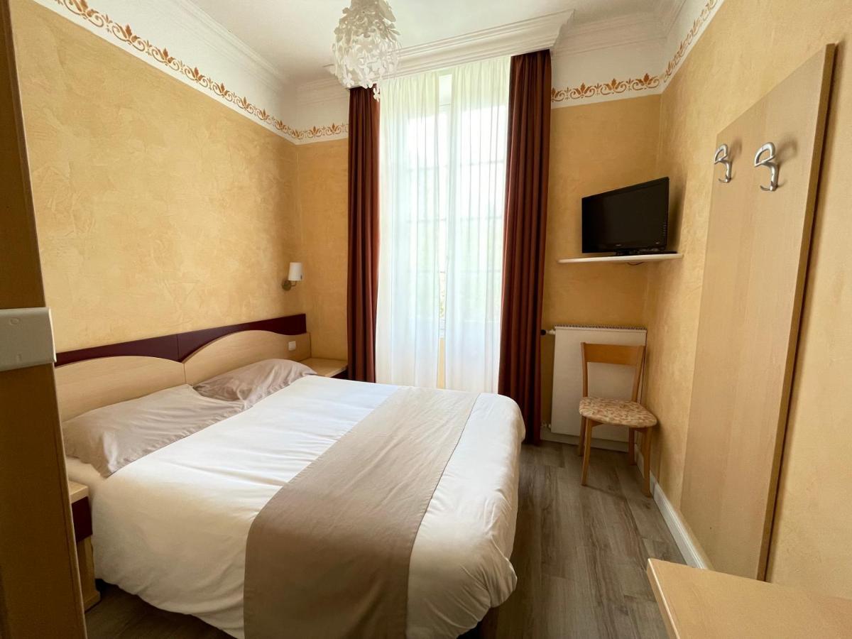 Le Mirval Hotel La Brigue Екстериор снимка