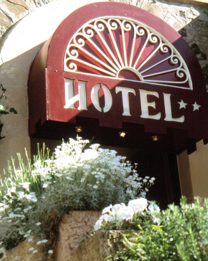 Le Mirval Hotel La Brigue Екстериор снимка