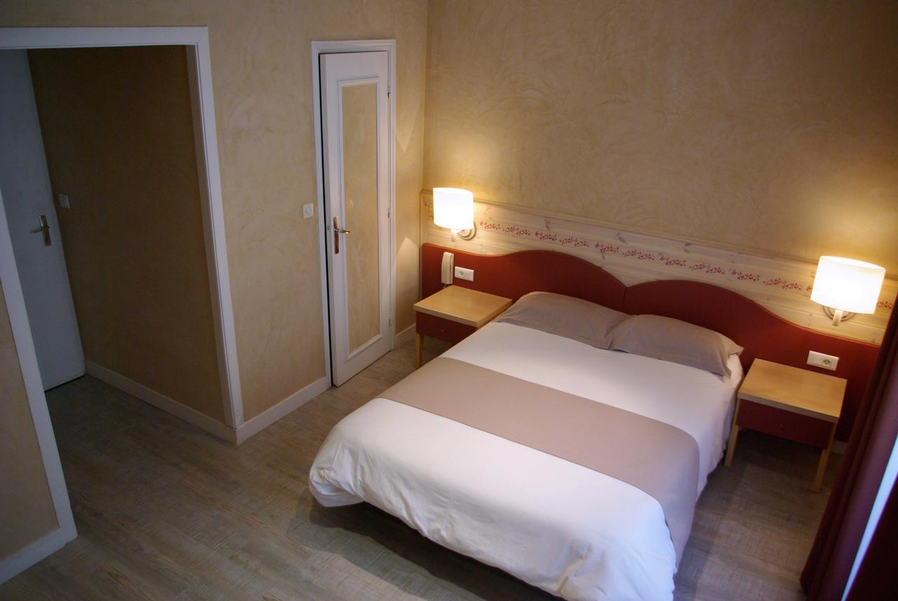 Le Mirval Hotel La Brigue Екстериор снимка