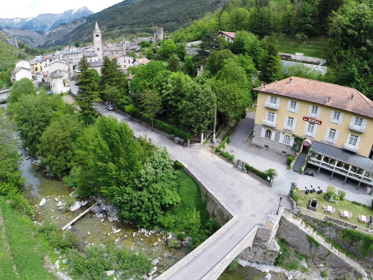 Le Mirval Hotel La Brigue Екстериор снимка