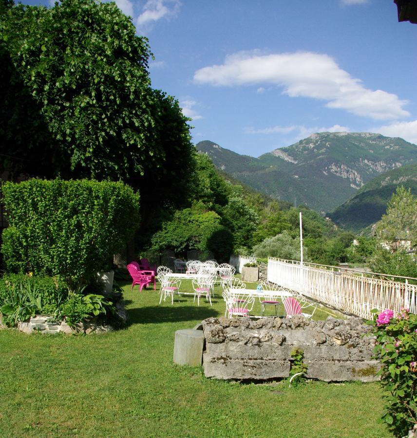Le Mirval Hotel La Brigue Екстериор снимка